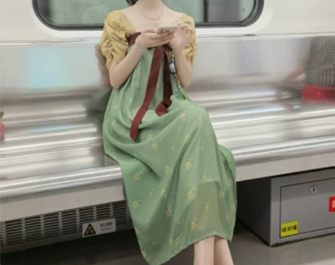 ?穿过一次 不退不换、不退不换。 免运费、...