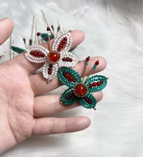 《现货》辑珠蝴蝶发簪汉服旗袍古风饰品猫眼石...