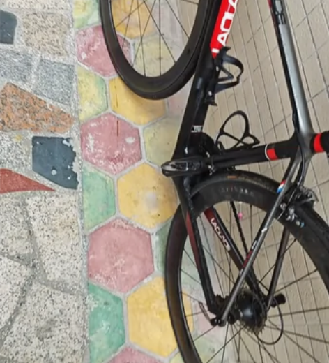 换车出一辆拉普拉斯laplace全碳公路车...