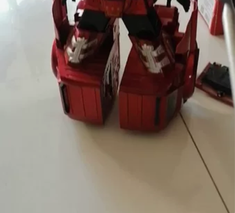 十年前的变形金刚 当年花了500大洋买...