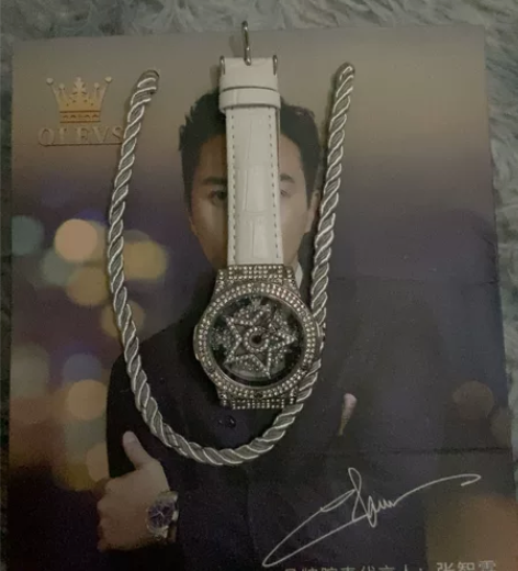 OLEVS品牌腕表 男朋友送的，分了 能卖...
