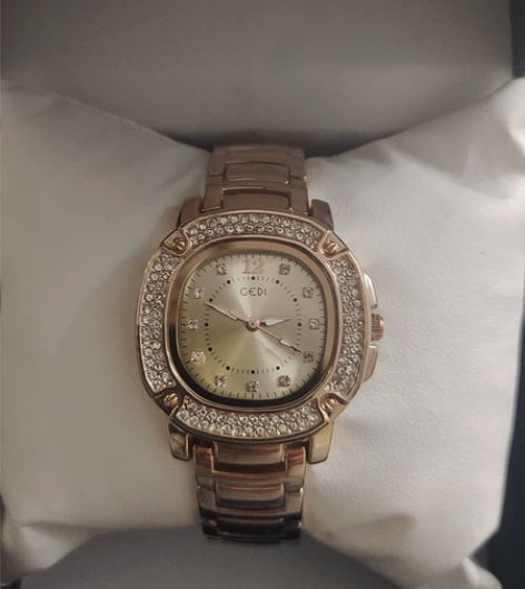 全新女士电子表 满钻的 GEDI网上可查 ...