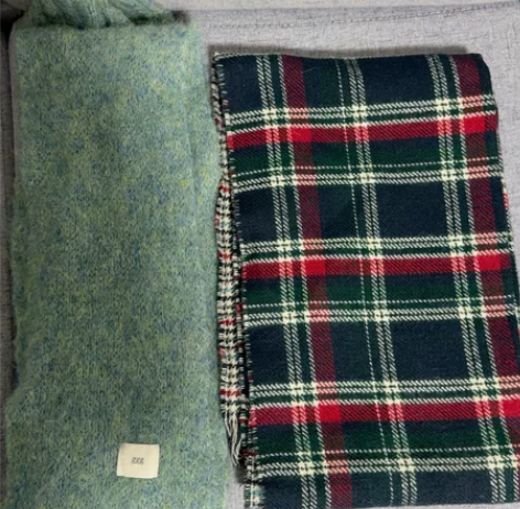 断舍离，95新围巾打包卖2条一起卖 售出不...