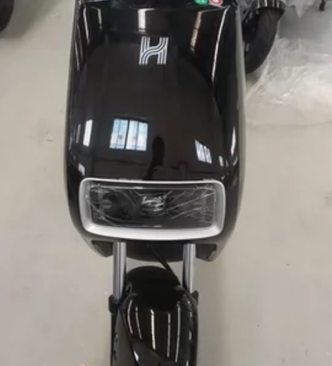 （电动车出租）复古风格的神曲搭配风格、有短...