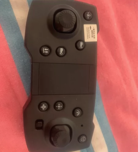 JJR/C无人机      刚买没有几天飞丢了  需要配件的...