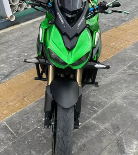 国产国威LED蛇眼大灯，国产N19摩托车大...