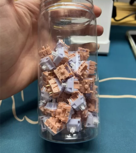 黛白轴v2 r2 66颗 1.28一颗 出...