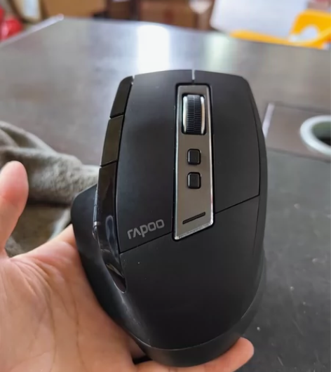 仓库退租找出 雷柏MT750L蓝牙无线鼠标...