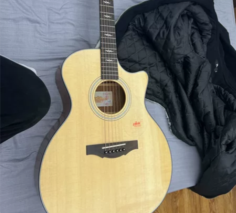 卡马f1自用半年，弹的频率一周四五个小时，...