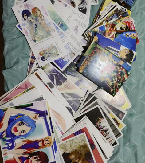 【付邮送动漫明信片】 ??从家中翻出好多明...