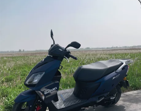 出售个人一手22年上牌 铃木UY125踏板...