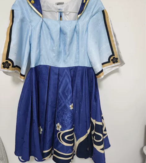 三分妄想神里绫华cos服 假发会重新找毛娘...