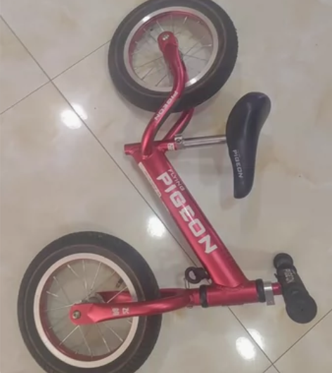 正品飞鸽儿童平衡车八成新 市内发货其他地区...