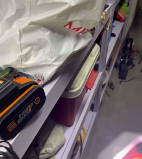 里奇18伏修边机，工厂测试打孔机，未击中要...