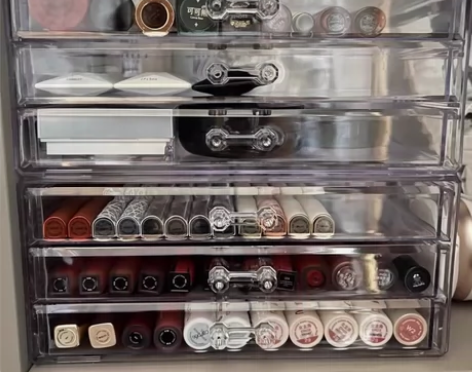 桌面化妆品收纳盒透明抽屉口红刷子箱防尘亚克...