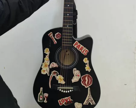 吉他 二手九成新 初学者41寸 亮光单板 ...