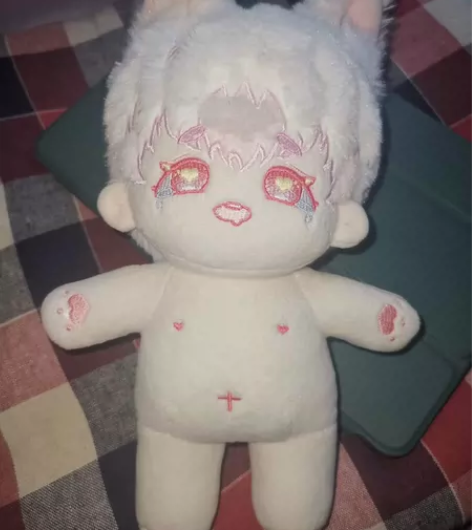 淡奶油棉花娃娃20cm无骨，标价包邮可小刀...