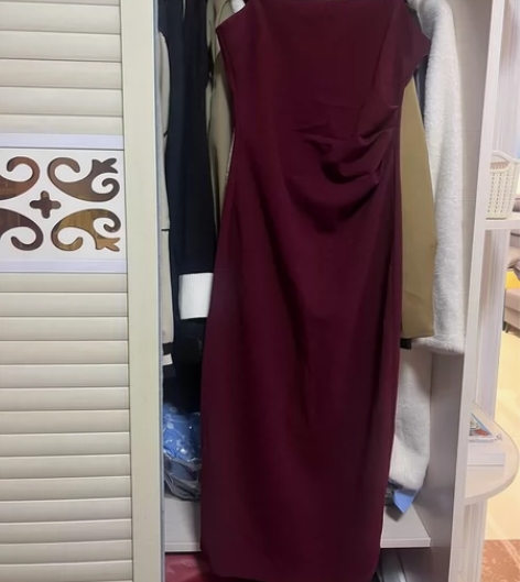 闲置吊带裙 法式吊带褶皱气质百搭显瘦连衣裙...