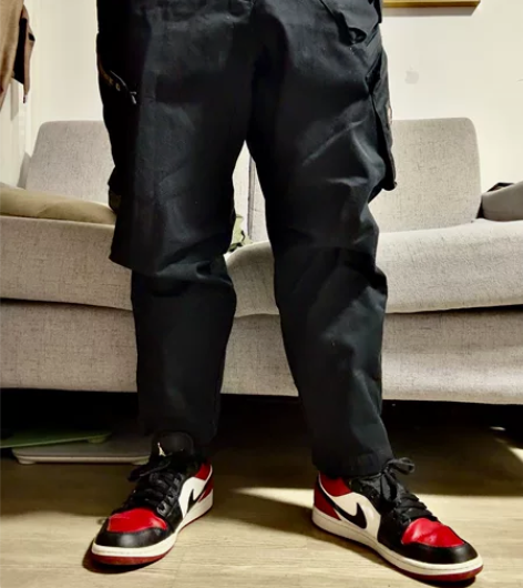 李宁黑色运动休闲工装裤 版型：直筒 尺码：...