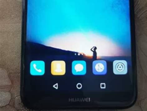 转让一部几乎全新的华为麦芒6手机，机器配置...