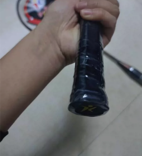 全新羽毛球拍，未使用。 感兴趣的话点“我想...