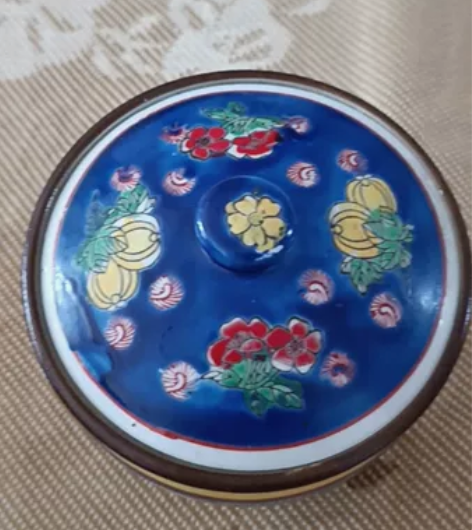 5个景德镇陶瓷罐   80年代的罐子，颜色...