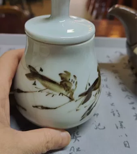 茶叶罐（糖罐）景德镇手绘陶瓷罐，有喜欢的联...