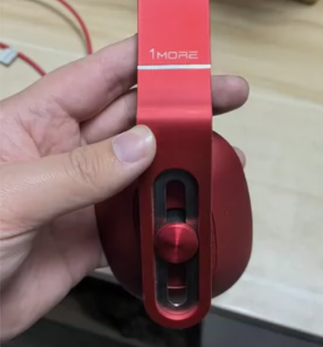 闲置耳机，正常使用，无锡东站自提， 外地快...