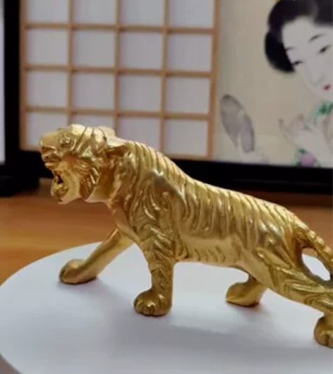日本回流铜鎏金老虎置物摆件日本回流老虎置物...