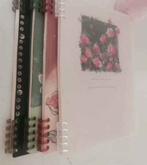 开学低价出，学生B5活页本子横线本日记本笔...