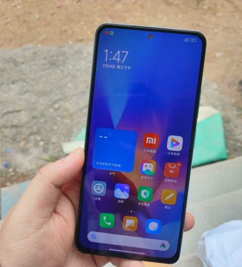 红米K40pro。性价比高。原装机。屏幕指...