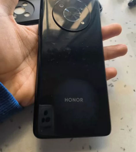 荣耀x40gt，12+256g ，无划痕九...