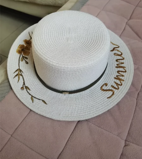 白色刺绣草帽遮阳帽,闲置,一直放在柜子里,...