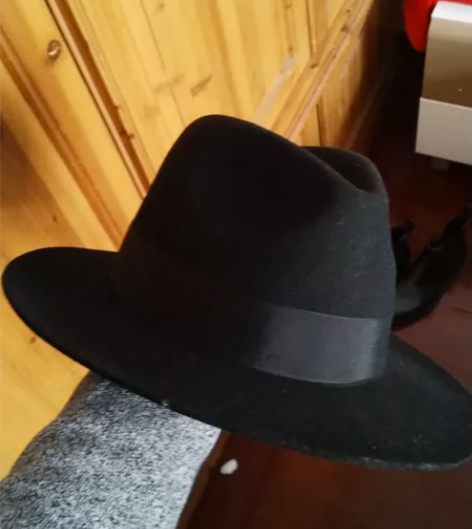 全新Fedora礼帽，纯羊毛 ，戴起来效果...