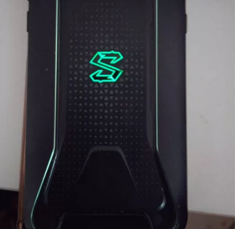 自用机 特价捡漏 黑鲨1代，8骁龙845处...