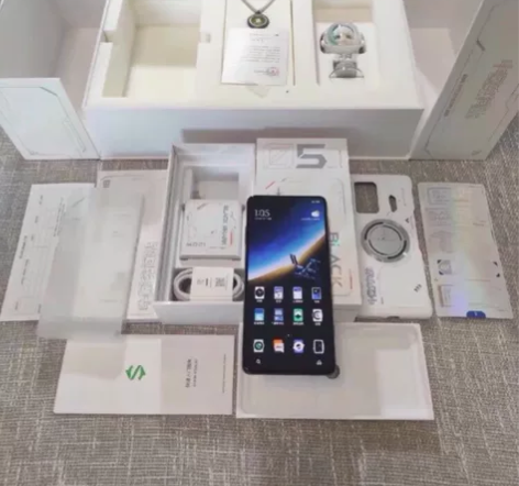 刚激活5天 黑鲨5pro 16+512 中...