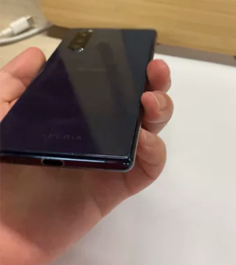 索尼Xperia5 型号J8210 6+6...