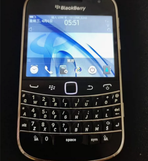 黑莓手机9930学生考研戒网瘾，买上没有使...