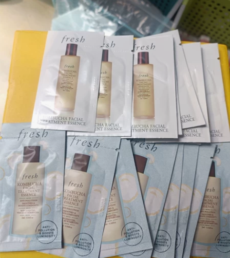 （10片18包邮） 馥蕾诗红茶精华液2ml...