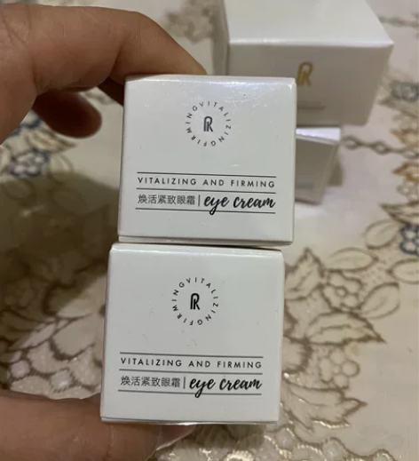 珂纯 焕活紧致眼霜5ml 2个90包邮 带...