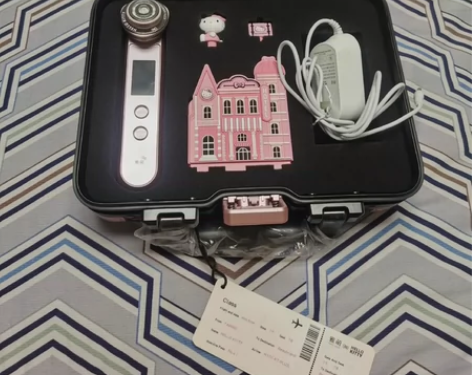 雅萌美容仪官方正品，Hello KITTY...