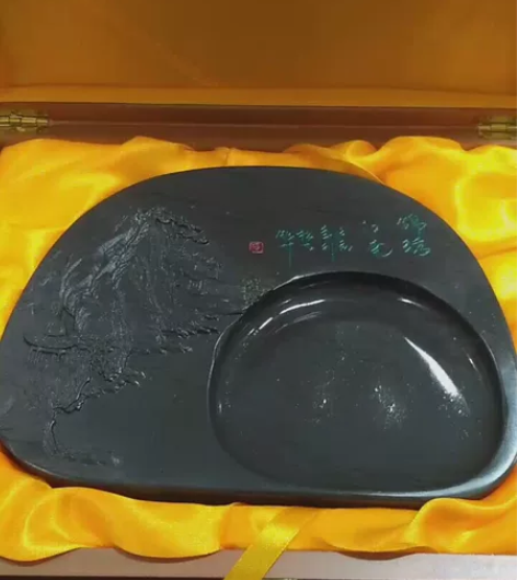 #文房四宝#砚台 歙砚 水波纹歙砚,四大名...