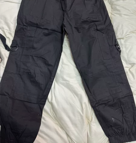 全新潮牌工装裤120斤以内吊牌都在 感兴趣...