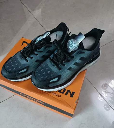 全新运动休闲鞋  41码 29.8包邮 感...