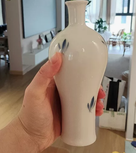 陶瓷中式花瓶手绘蝴蝶兰花小花瓶小花插家居客...