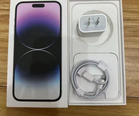 个人转让苹果13  14原装20w快充原装...