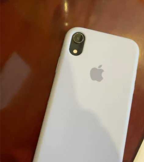 自用苹果xr  有面容 电池85