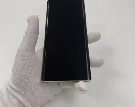 荣耀60 8+256g 95新 感兴趣的话...