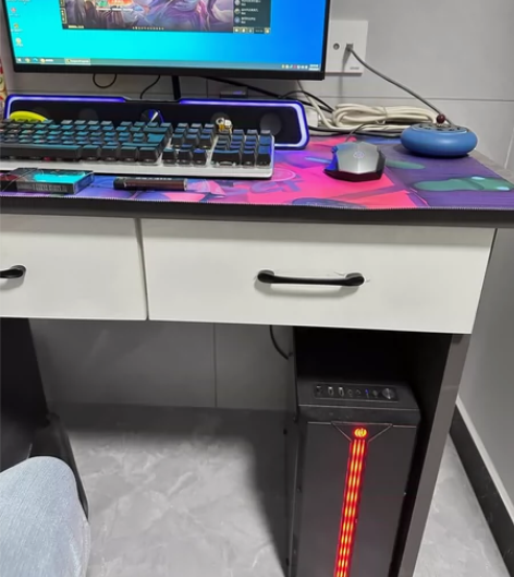 配置如图，买了一年，没有摔伤和损坏，要搬家...