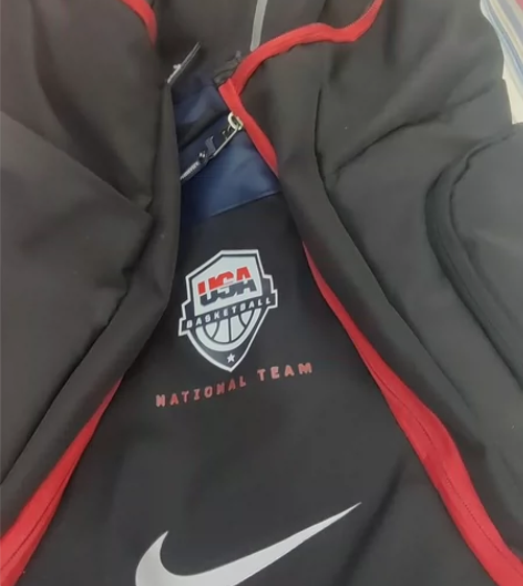 气垫篮球背包气垫双肩包男USA篮球包大容量...